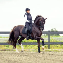 Horze River Dressurschabracke 21 Horze River Dressurschabracke -Back on Track Verkäufe 17024 BL BL 3