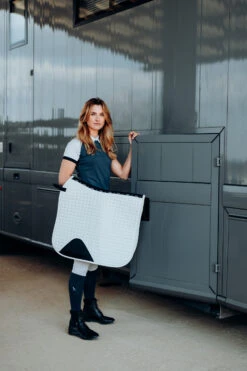 Horze Kühlende Dressurschabracke -Back on Track Verkäufe 17317 PBG 3