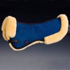 Christ Sattelpad Mit Rand -Back on Track Verkäufe 17331 B OWH 1