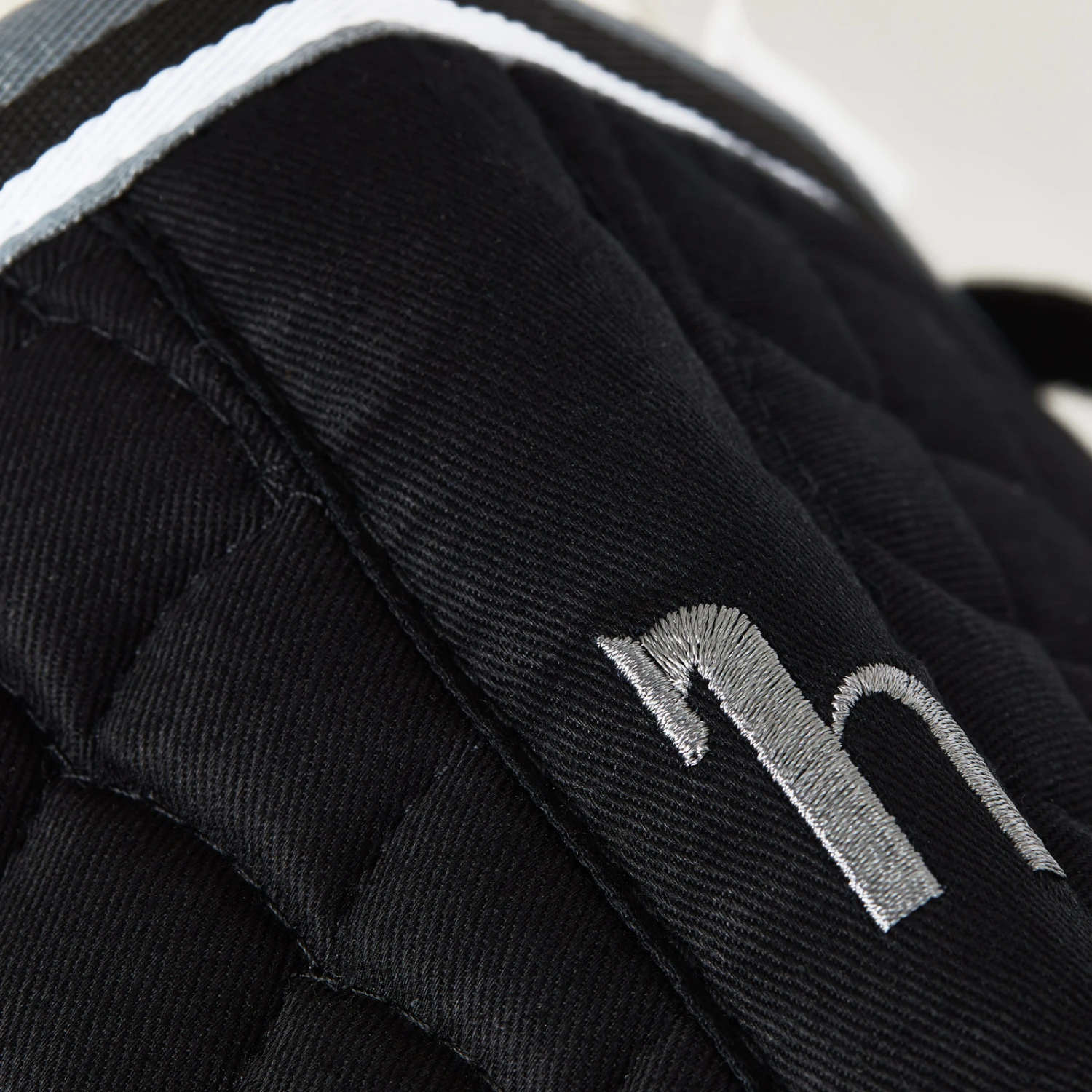 Horze Adepto Dressurschabracke 18 Horze Adepto Dressurschabracke – Bild 18