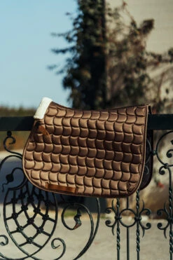 Horze Houston Vielseitigkeitsschabracke Mit Kunstfell -Back on Track Verkäufe 17400 BDBR 4