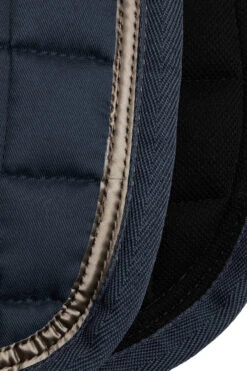 Horze Munich Vielseitigkeitsschabracke Mit Metall-Detail 26 Horze Munich Vielseitigkeitsschabracke Mit Metall-Detail -Back on Track Verkäufe 17402 rpb 03