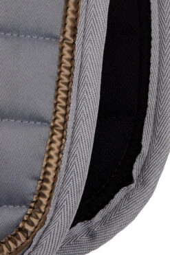 Horze Munich Dressurschabracke Mit Metall-Detail -Back on Track Verkäufe 17412 ALG 3