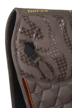 Horze Kenya Dressurschabracke 20 Horze Kenya Dressurschabracke -Back on Track Verkäufe 17454 753 02