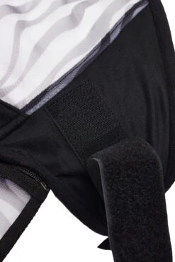 Horze Zebra-Fliegenmaske Mit Nüsterschutz 5 Horze Zebra-Fliegenmaske Mit Nüsterschutz -Back on Track Verkäufe 22895 bl 03