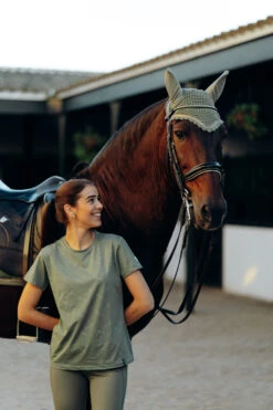 Horze Munich Fliegenhaube Mit Metall-Detail -Back on Track Verkäufe 22932 OVGR 3