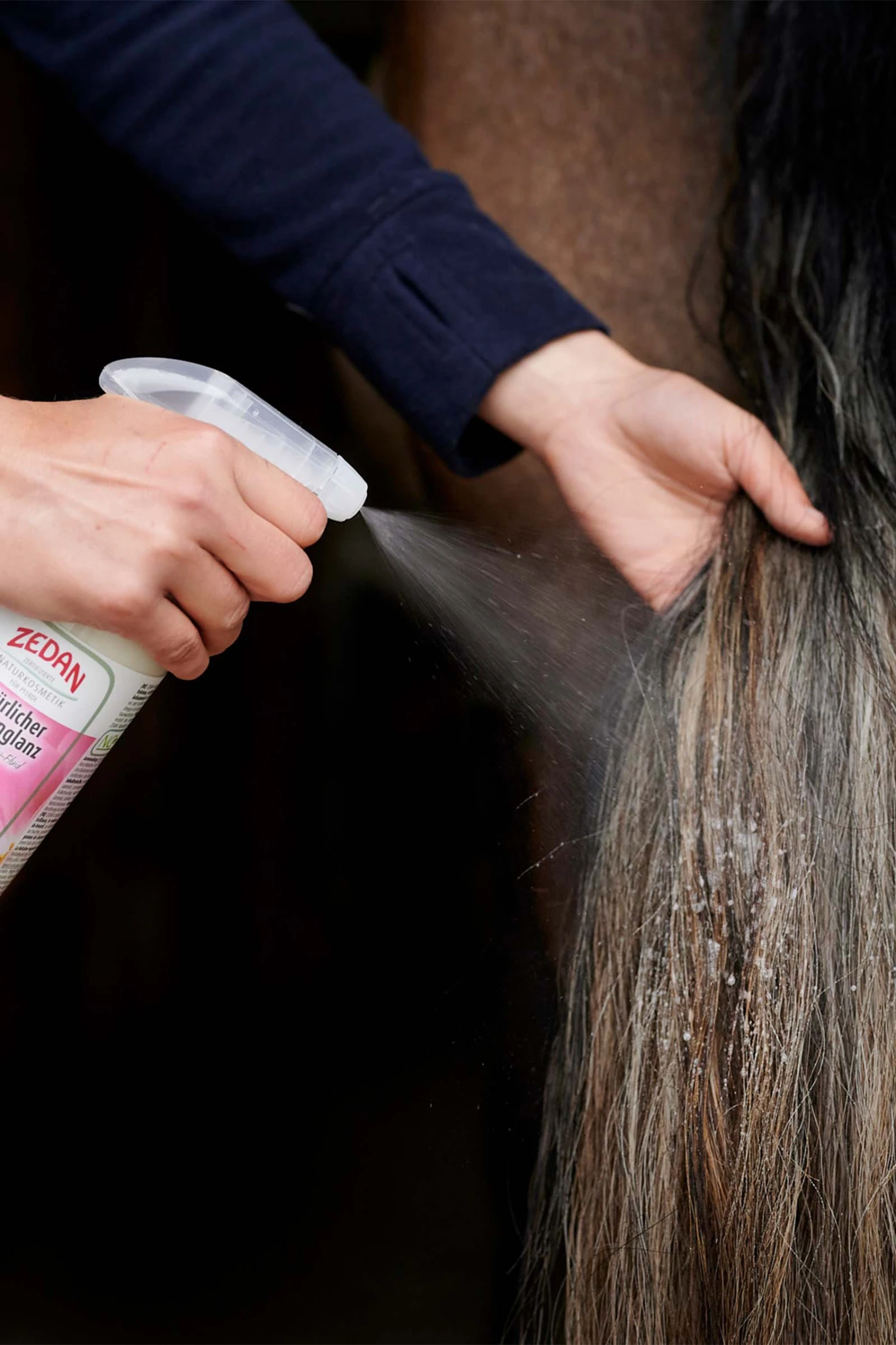 Zedan Natürlicher Mähnenglanz, 500ml 2 Zedan Natürlicher Mähnenglanz, 500ml – Bild 2