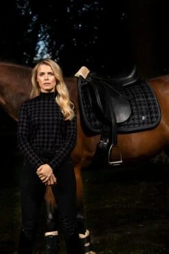 Eskadron Essence 22/23 Velvet Stamp Dressurschabracke -Back on Track Verkäufe 342578 BL 3