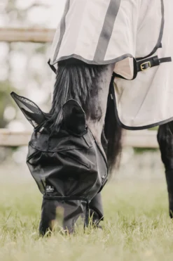 Kentucky Horsewear Classic Fliegenmaske Mit Nase Und Ohren 17 Kentucky Horsewear Classic Fliegenmaske Mit Nase Und Ohren -Back on Track Verkäufe WH103 099 07